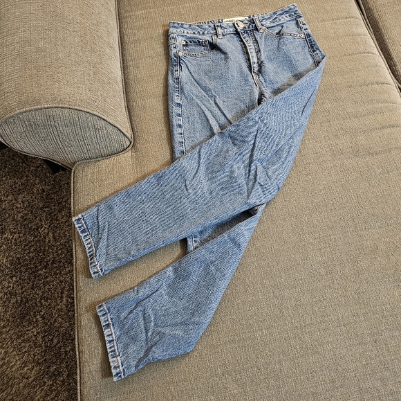 Garage Light Wash Casual High Rise Straight Leg Classic Blue Jeans Size 5 - Picture 3 of 6